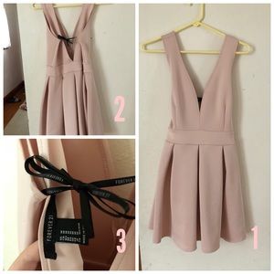 🎀Soft Pink Mini with Deep Plunge🎀